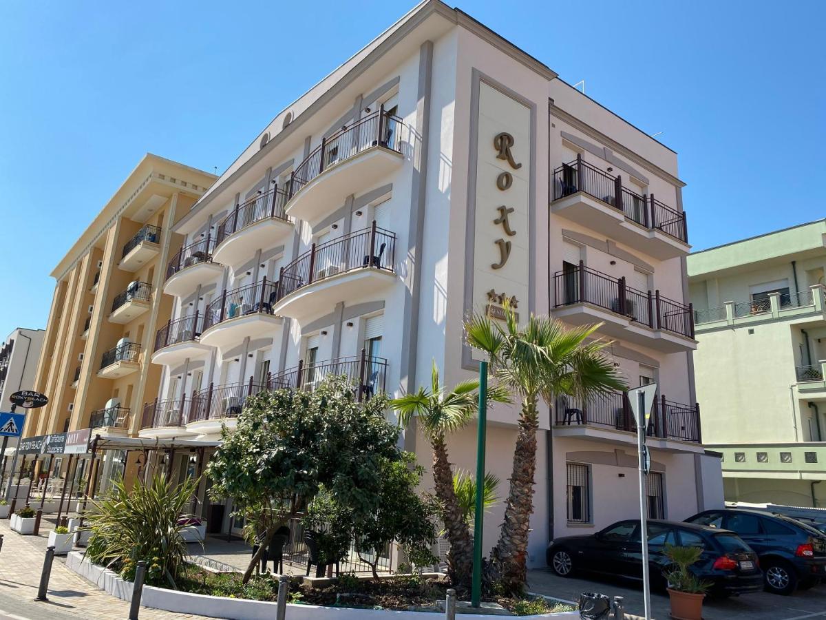 Residence Roxy มิซาโน อาดรีอาติโก ภายนอก รูปภาพ